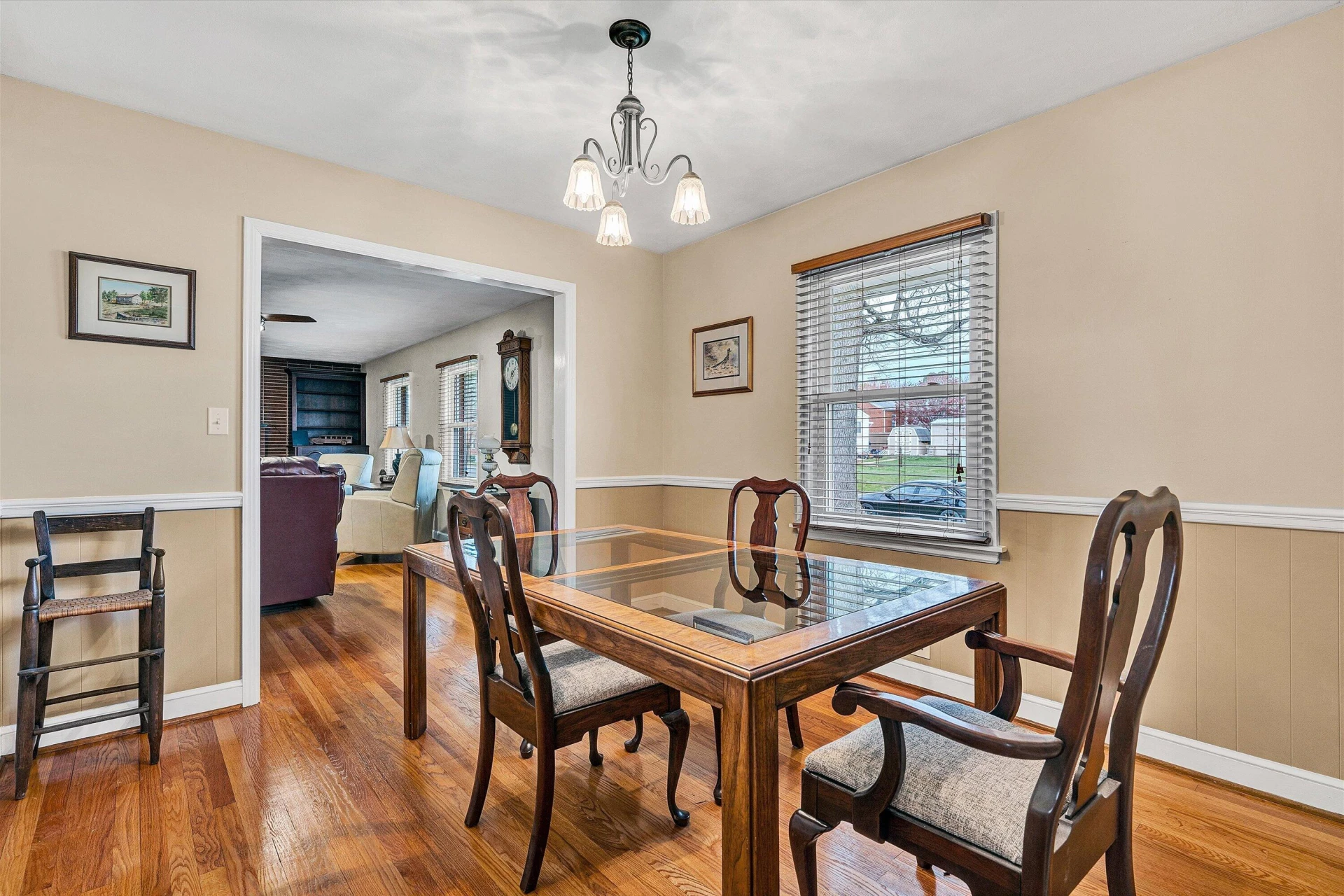 3411 Frontier RD NW - Photo 9