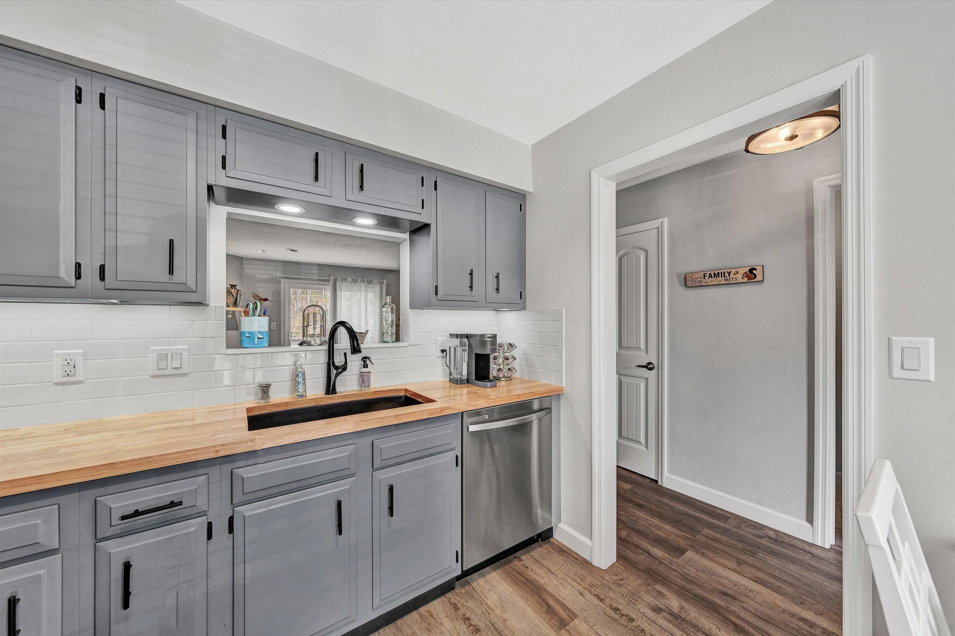 7122 Woods Crossing DR - Photo 4