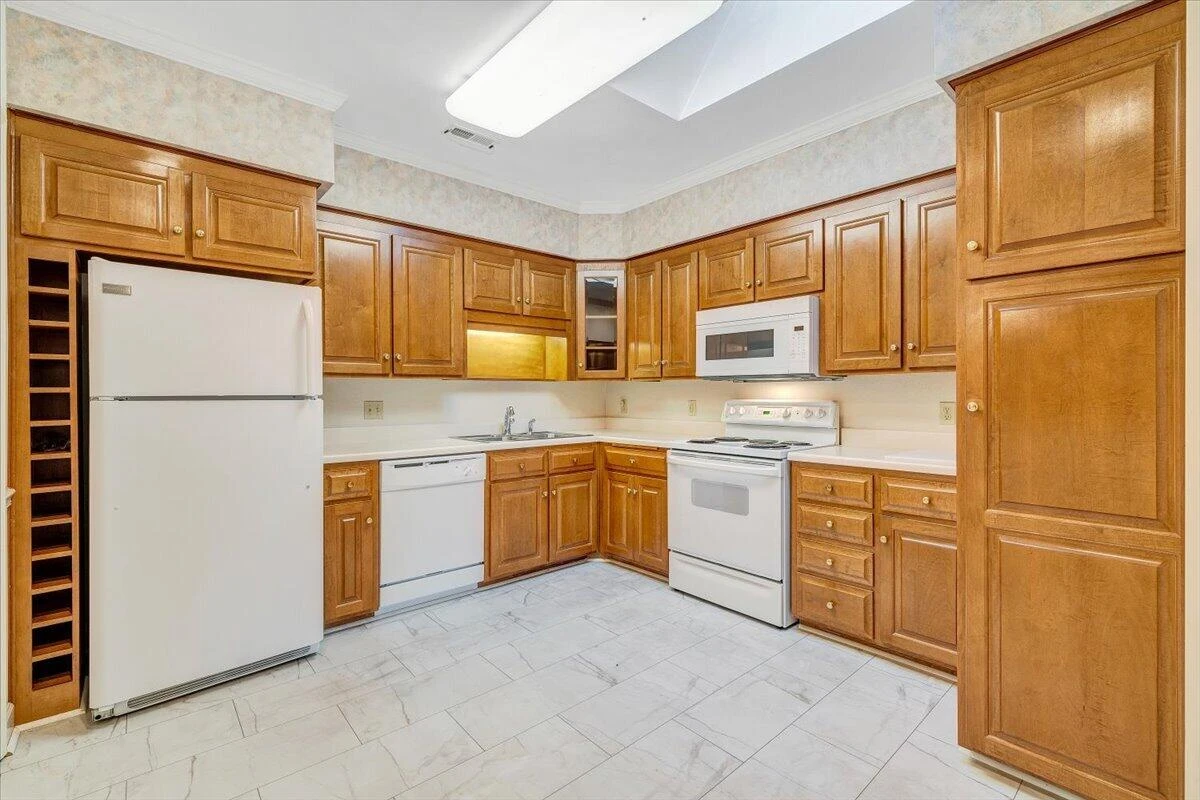 4641 Heather DR SW #APT 313 - Photo 18