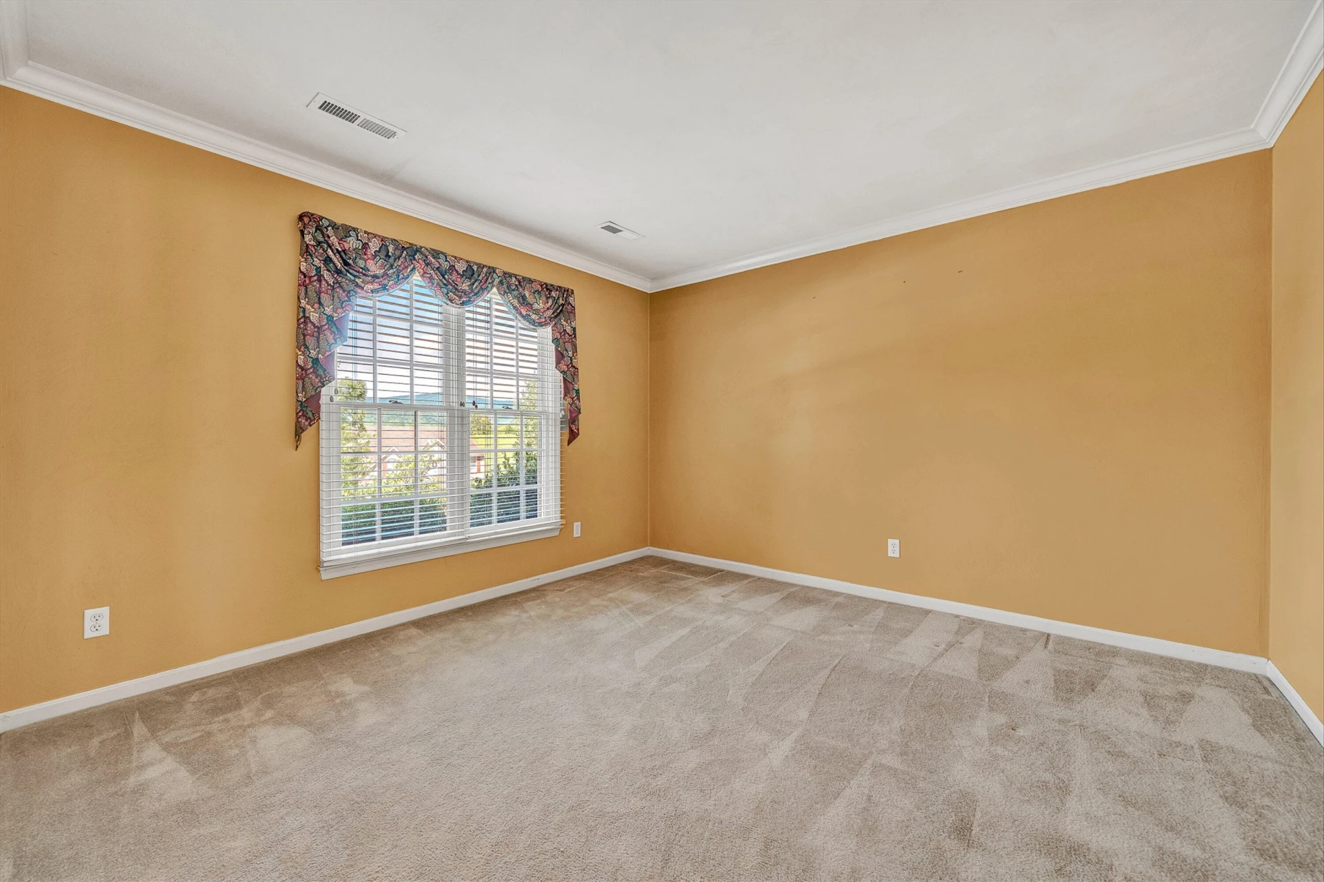 7973 Hollins Court DR - Photo 6