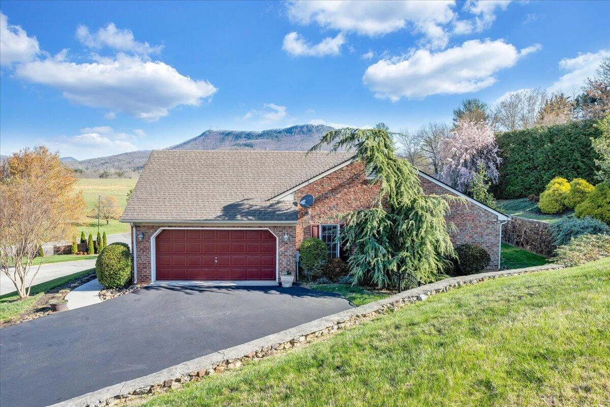 7973 Hollins Court DR - Photo 45