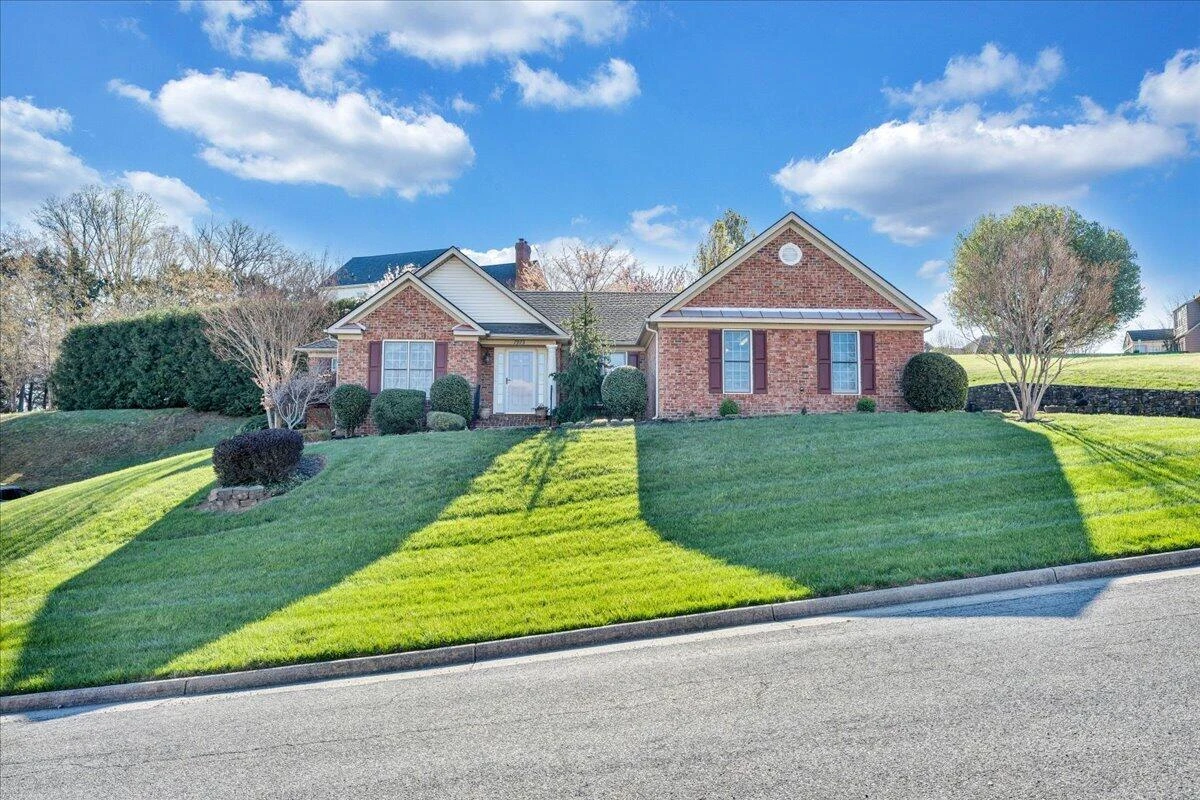 7973 Hollins Court DR - Photo 47