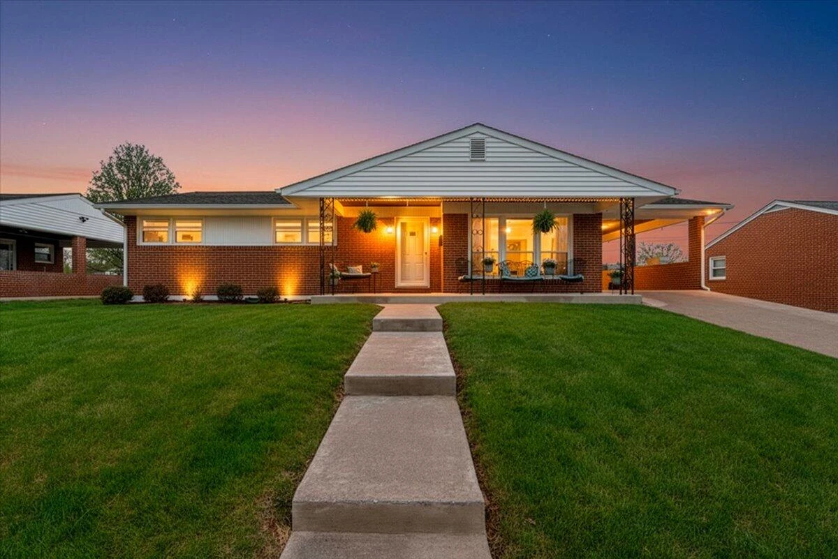 5156 Hazelridge RD NW - Photo 2