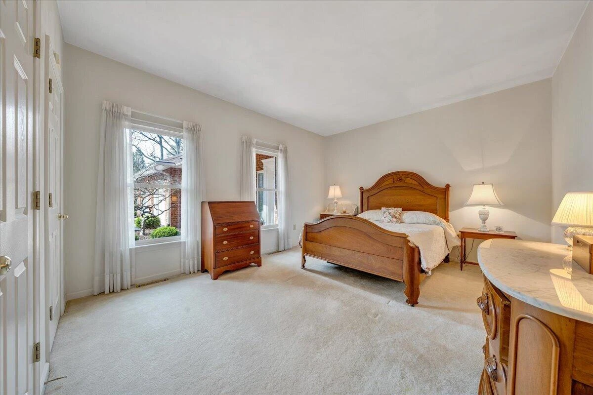 6780 Hidden Woods DR - Photo 43