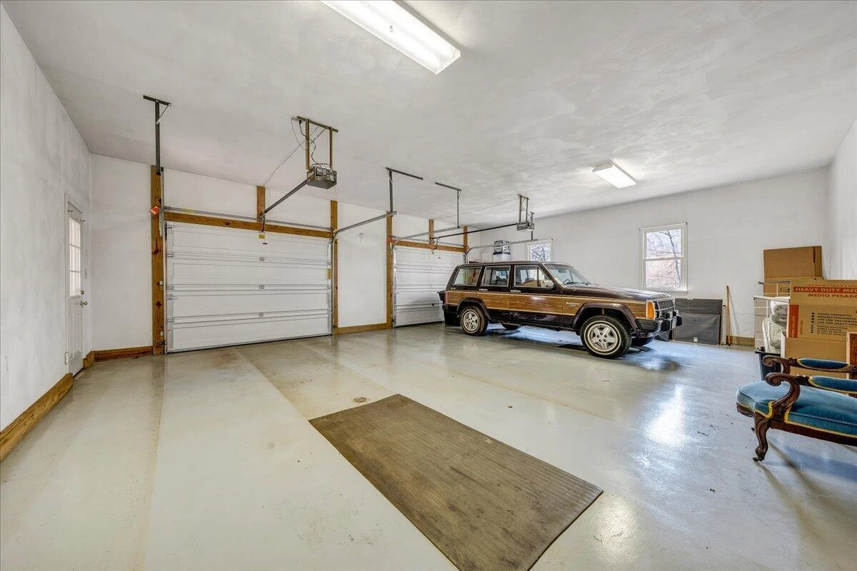 6780 Hidden Woods DR - Photo 47