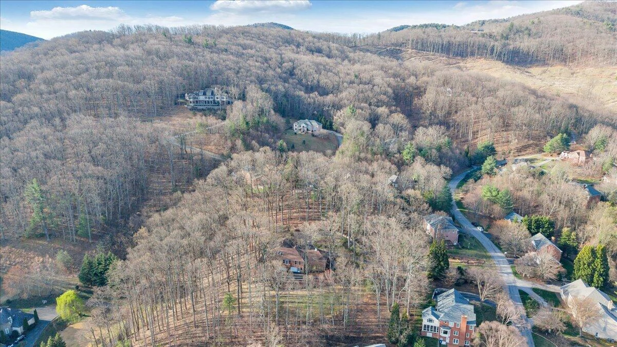 6780 Hidden Woods DR - Photo 88