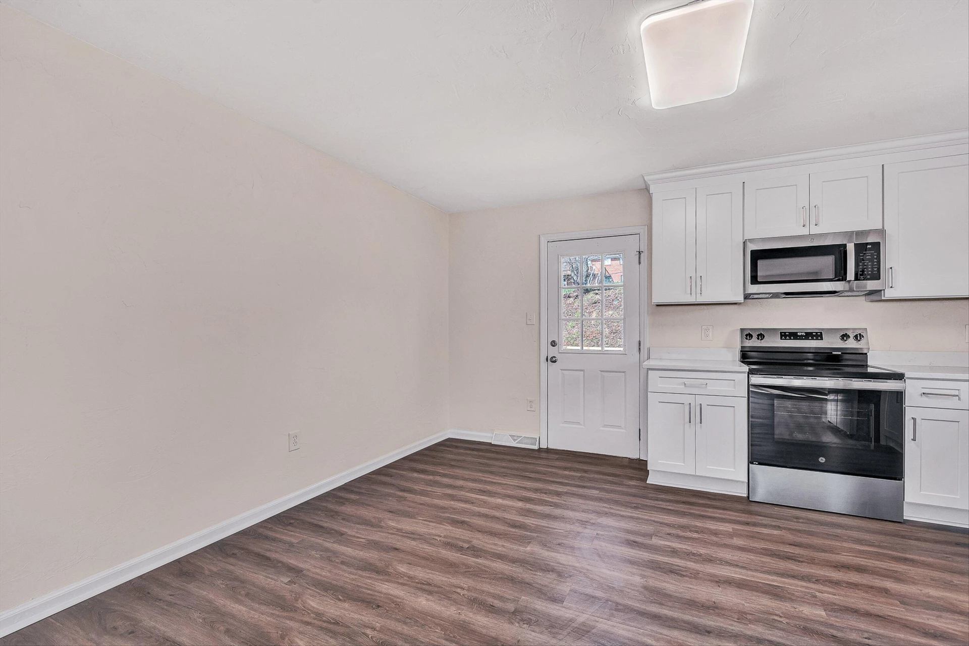 736 Ramada RD - Photo 11
