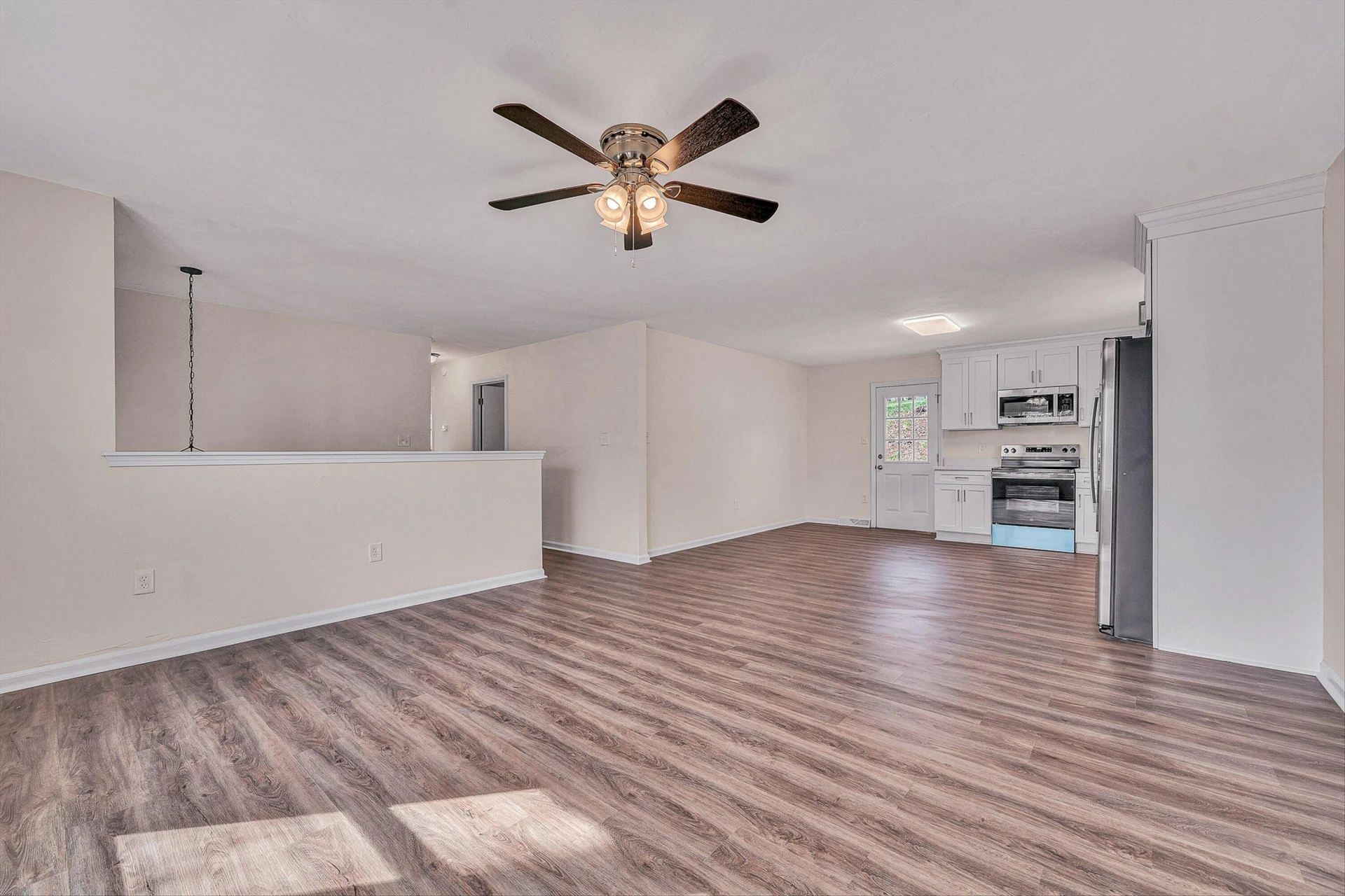 736 Ramada RD - Photo 6