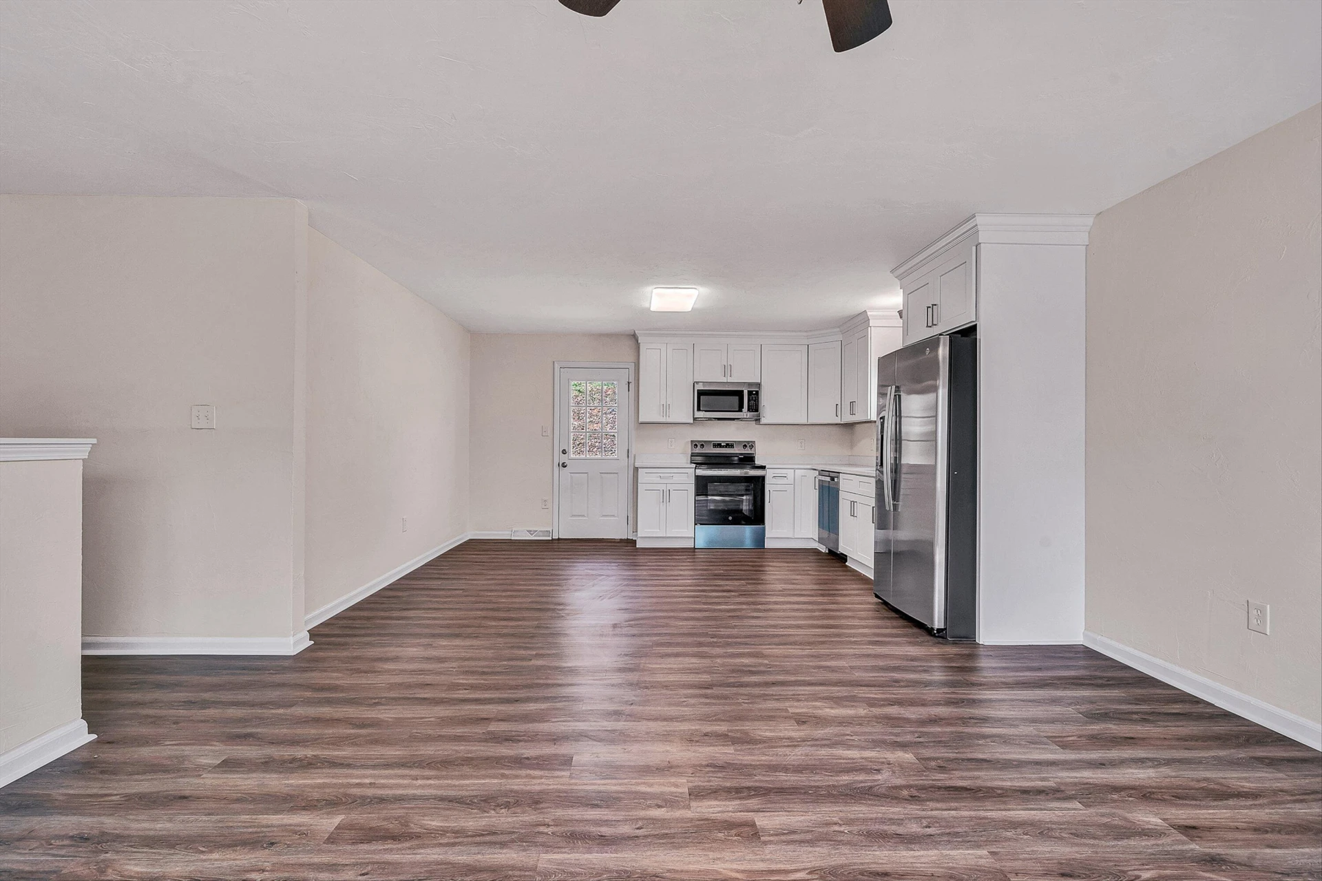 736 Ramada RD - Photo 7