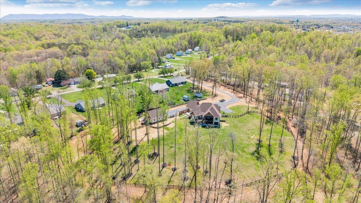 483 Morewood RD - Photo 108
