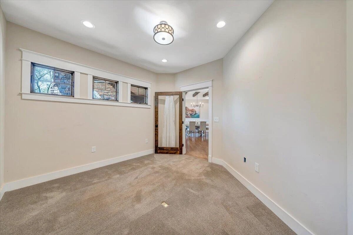 483 Morewood RD - Photo 37