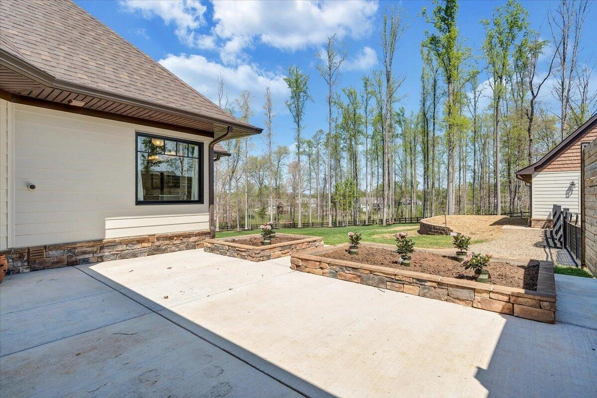 483 Morewood RD - Photo 9