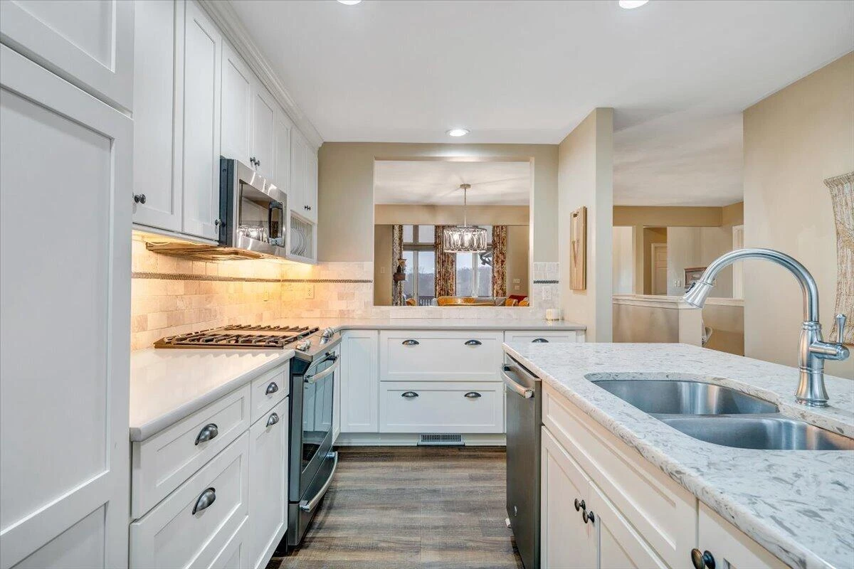 66 Scarlet ST - Photo 20