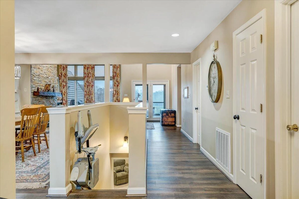 66 Scarlet ST - Photo 37