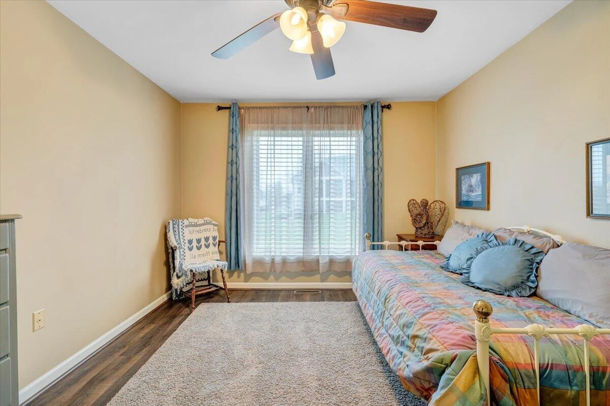 66 Scarlet ST - Photo 43