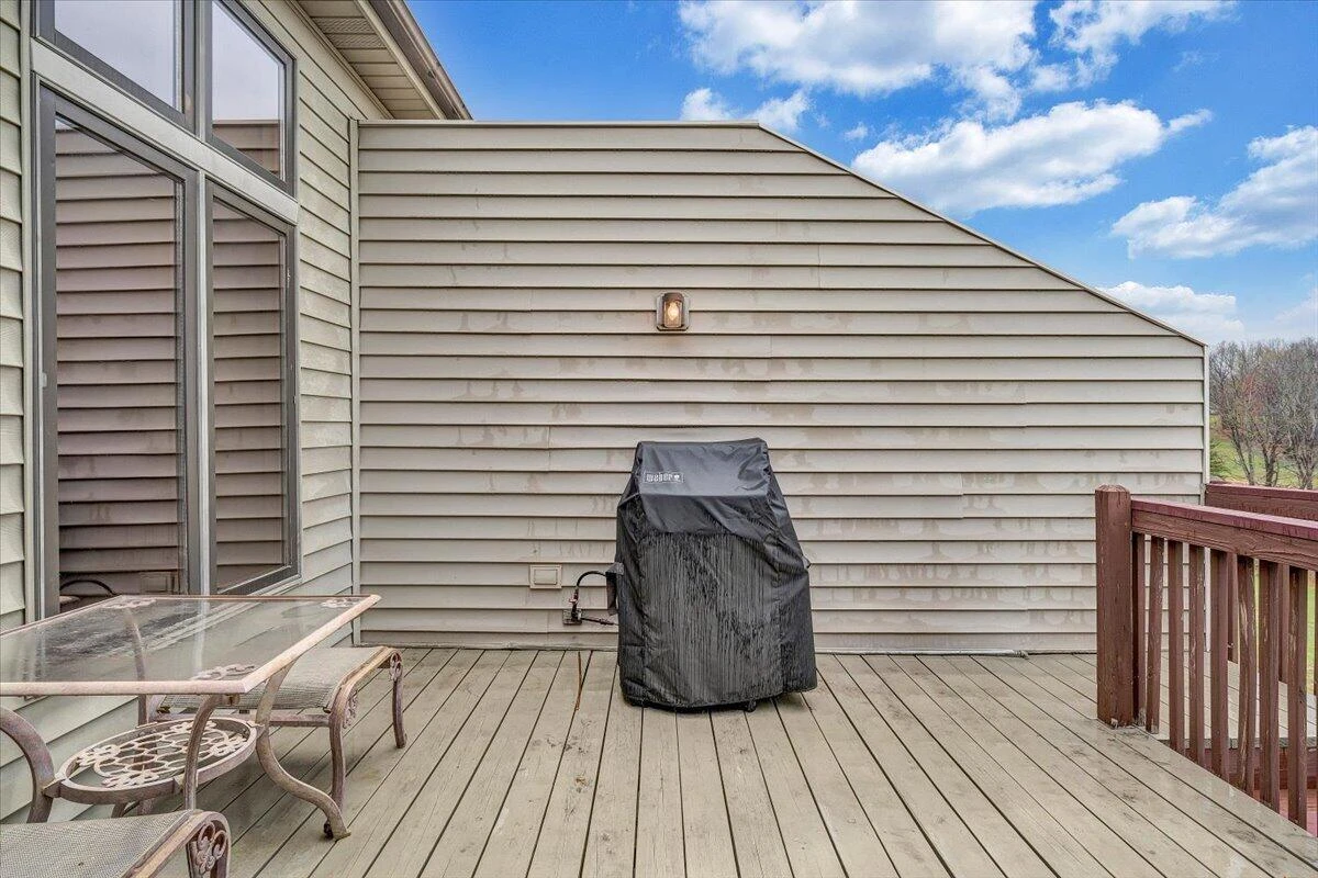 66 Scarlet ST - Photo 60