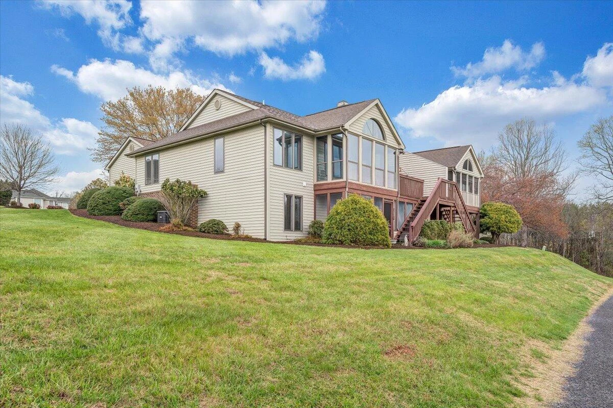 66 Scarlet ST - Photo 65