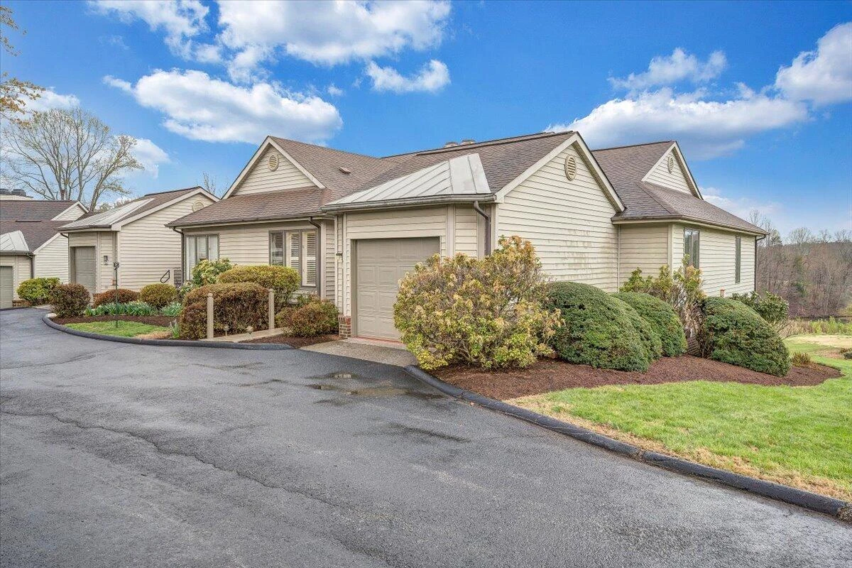 66 Scarlet ST - Photo 67