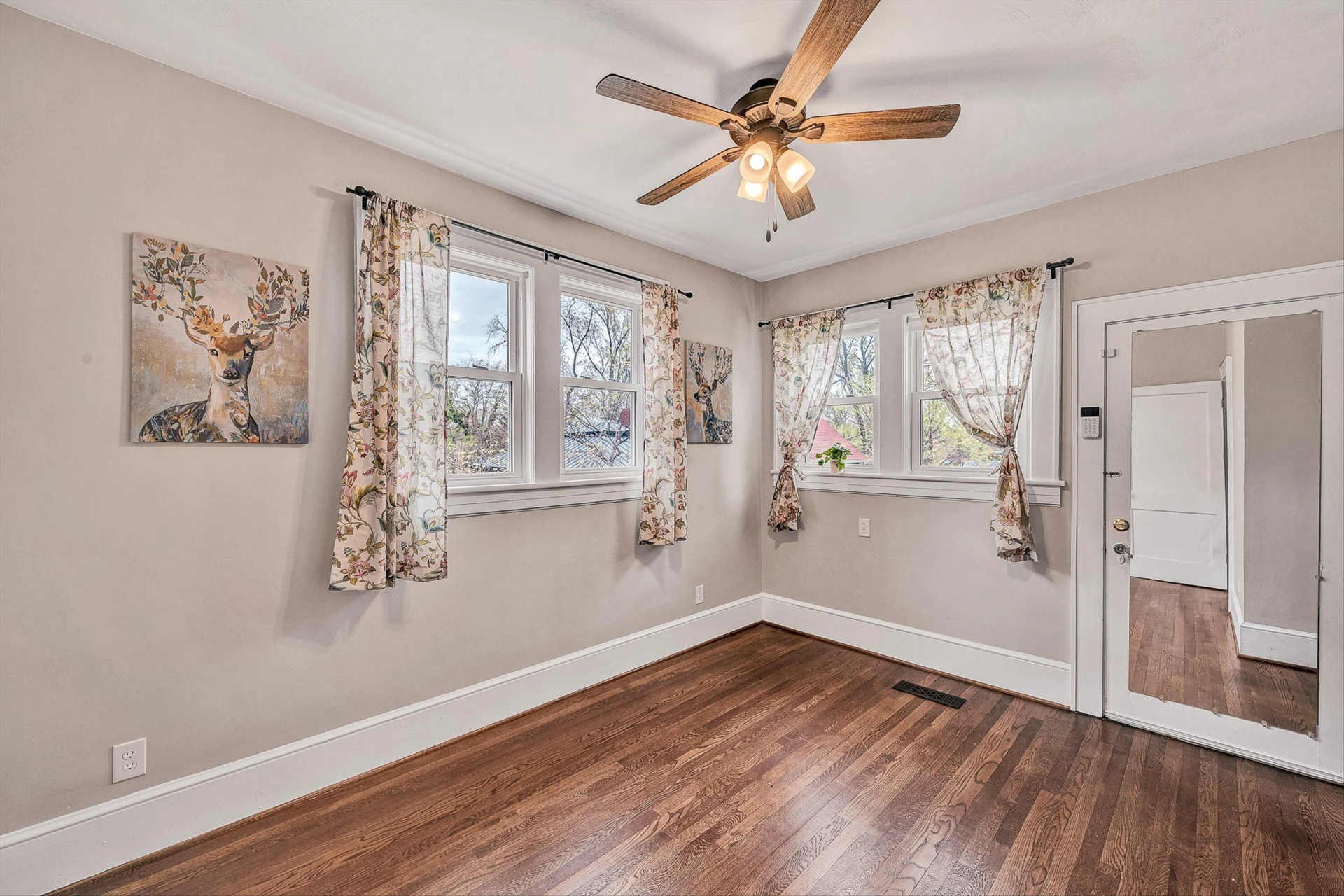 2401 Laburnum AVE SW - Photo 17