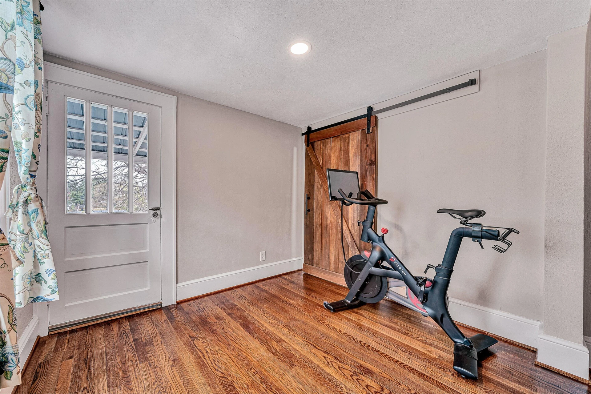 2401 Laburnum AVE SW - Photo 27
