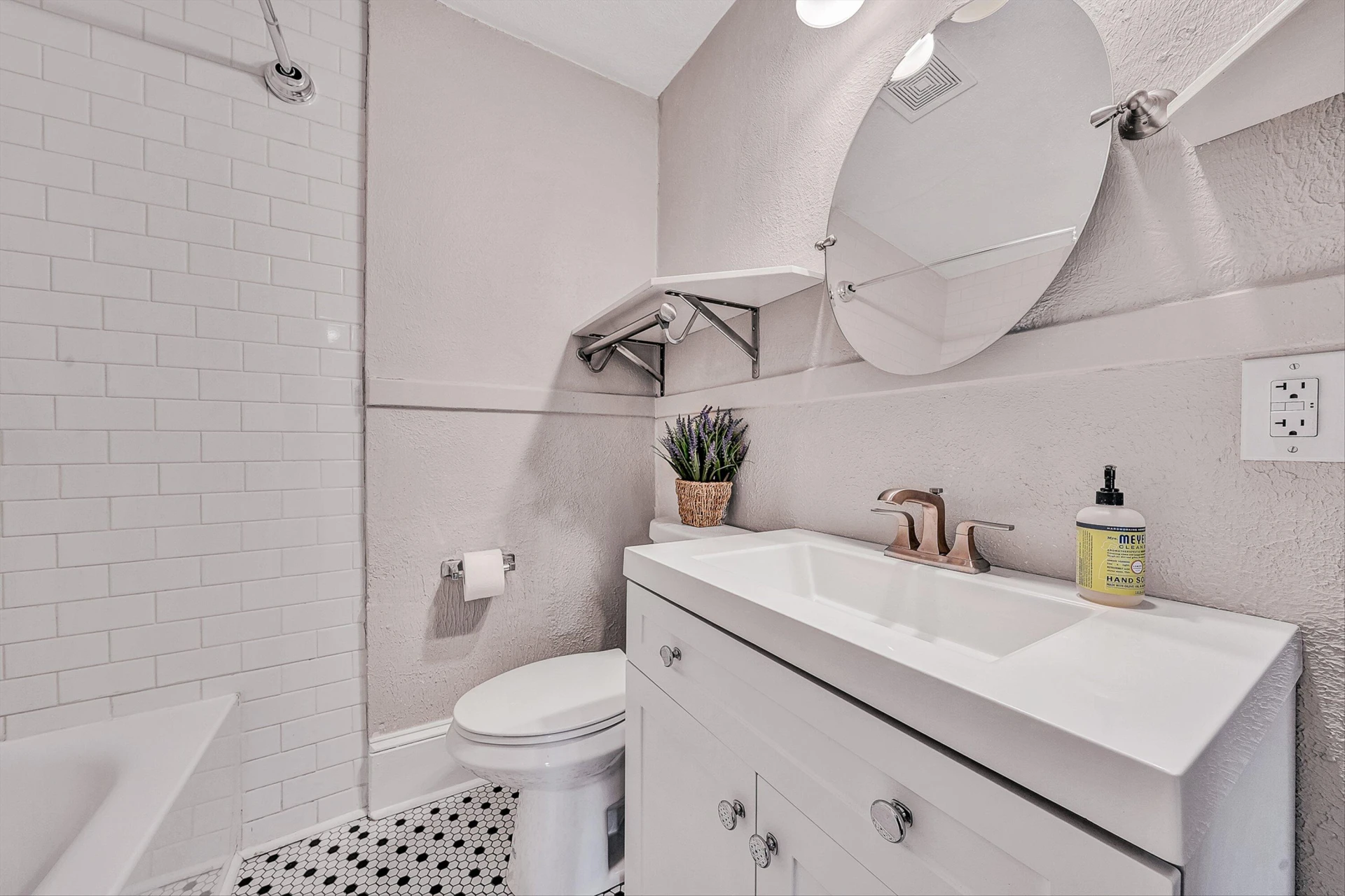2401 Laburnum AVE SW - Photo 31
