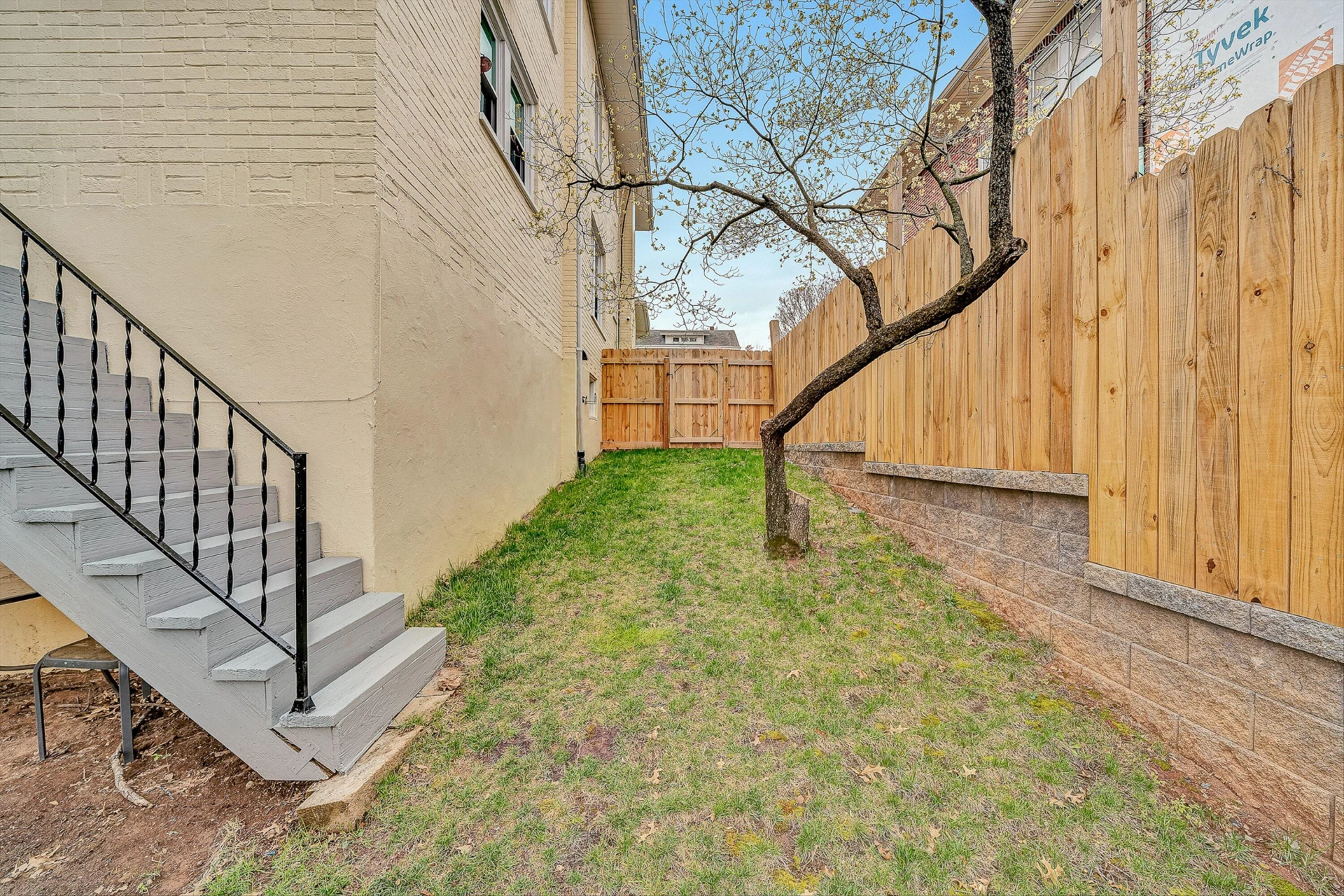 2401 Laburnum AVE SW - Photo 38