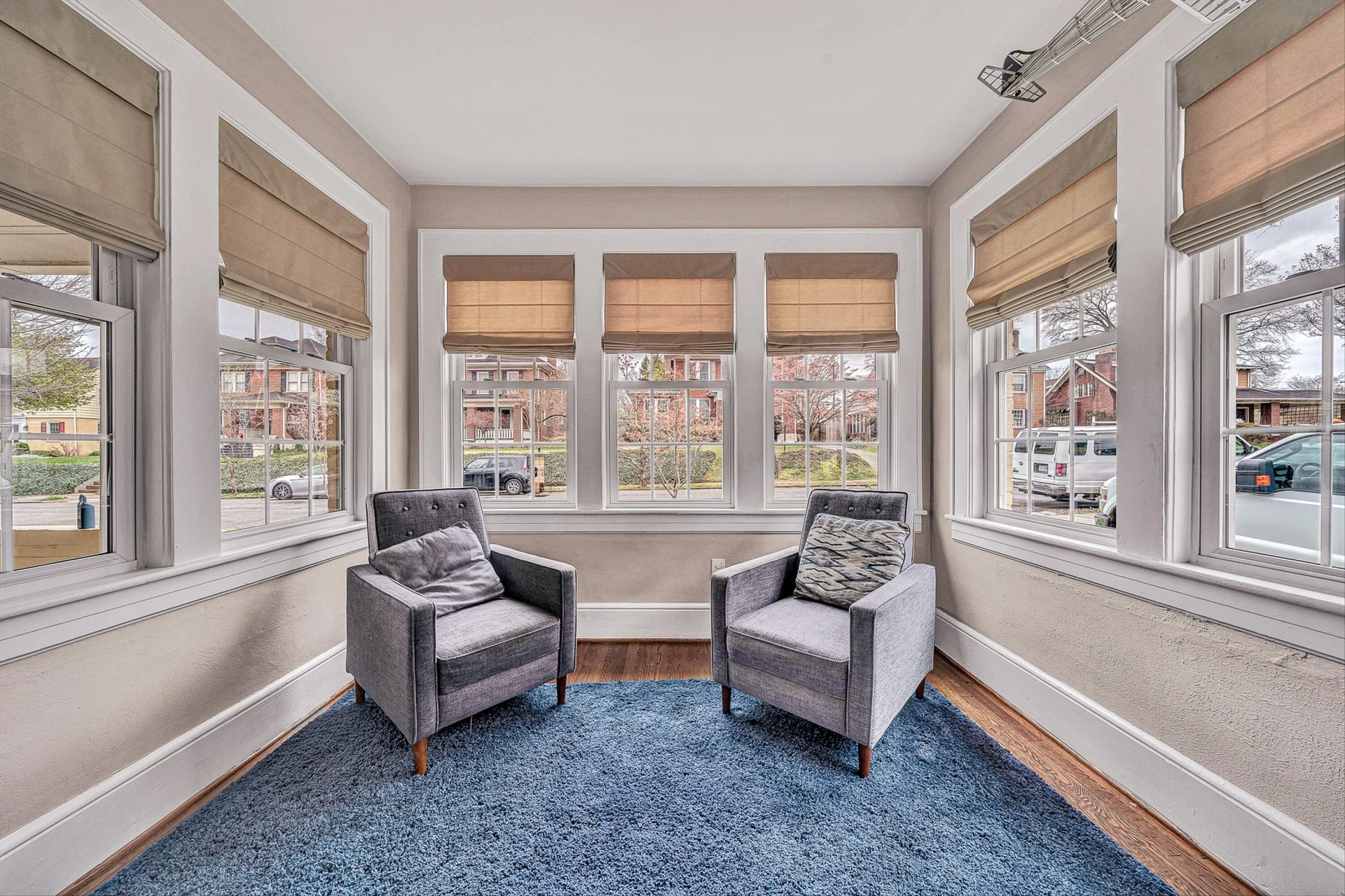 2401 Laburnum AVE SW - Photo 8