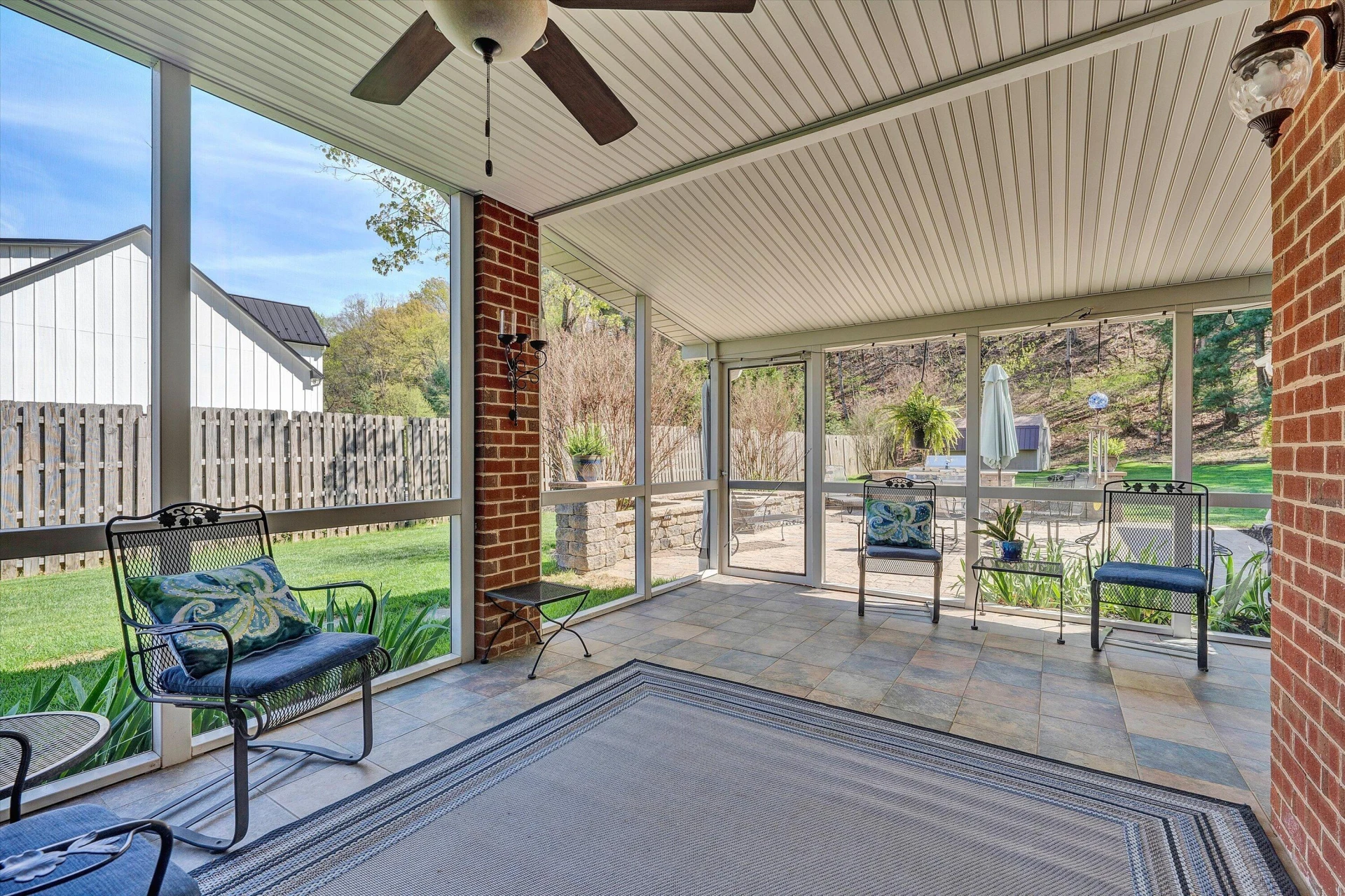 5832 Lakemont DR - Photo 39