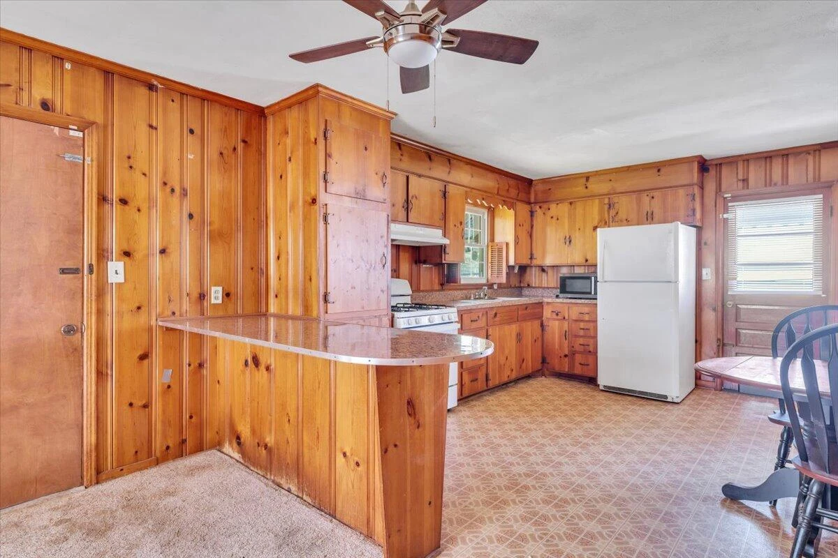 3120 Plantation RD NE - Photo 18