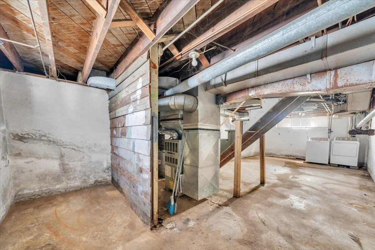 3120 Plantation RD NE - Photo 36