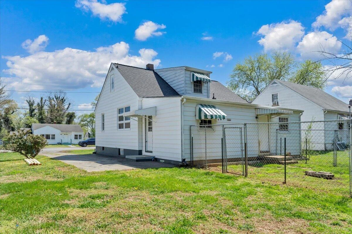 3120 Plantation RD NE - Photo 40