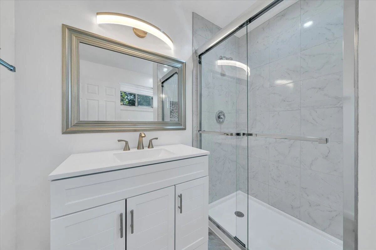 3619 Lilac AVE NW - Photo 24