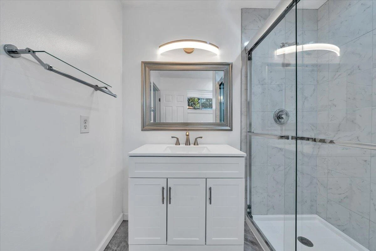 3619 Lilac AVE NW - Photo 25