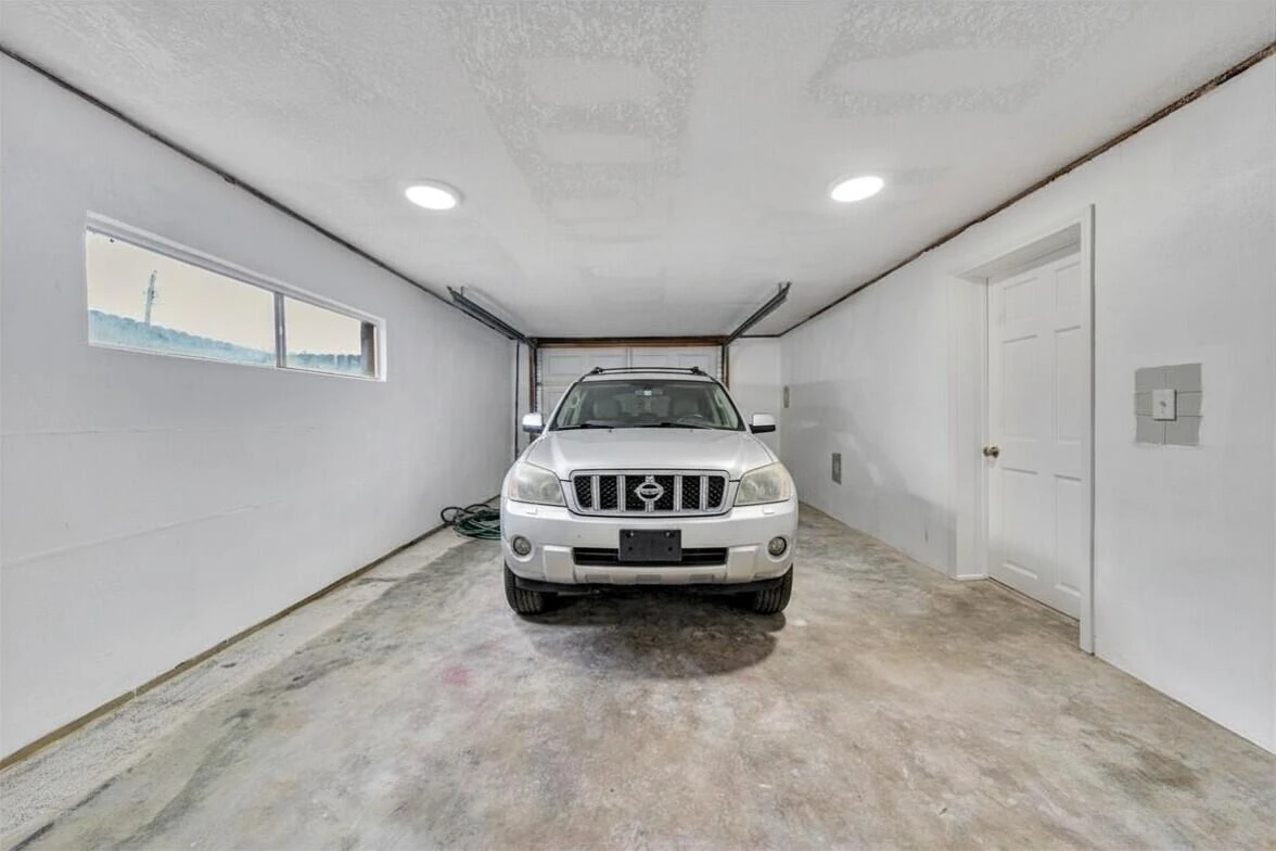 3619 Lilac AVE NW - Photo 44