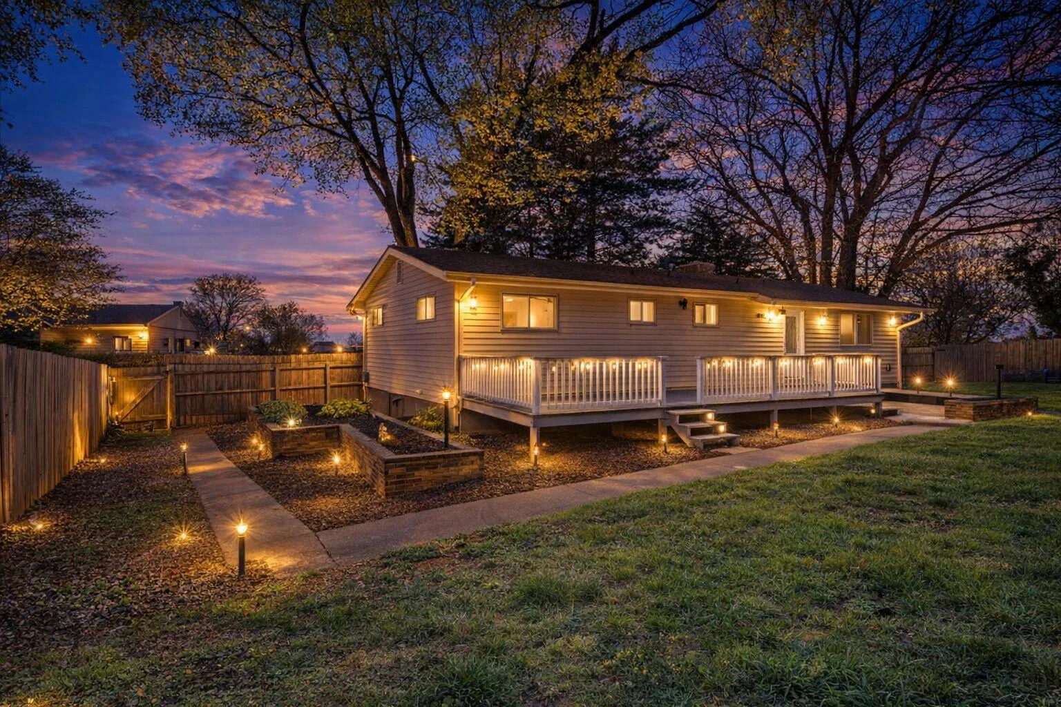 3619 Lilac AVE NW - Photo 48