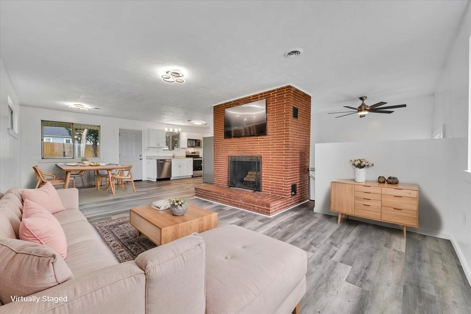 3619 Lilac AVE NW - Photo 9