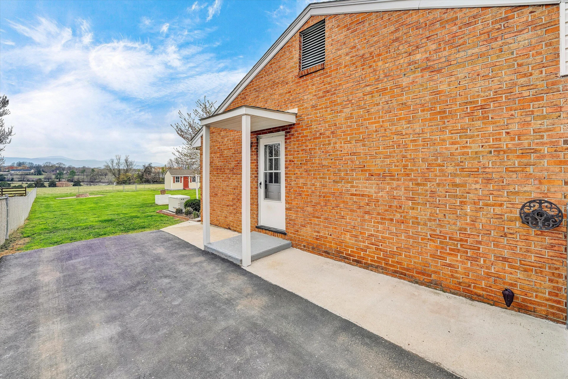 1006 Green Meadow RD - Photo 23