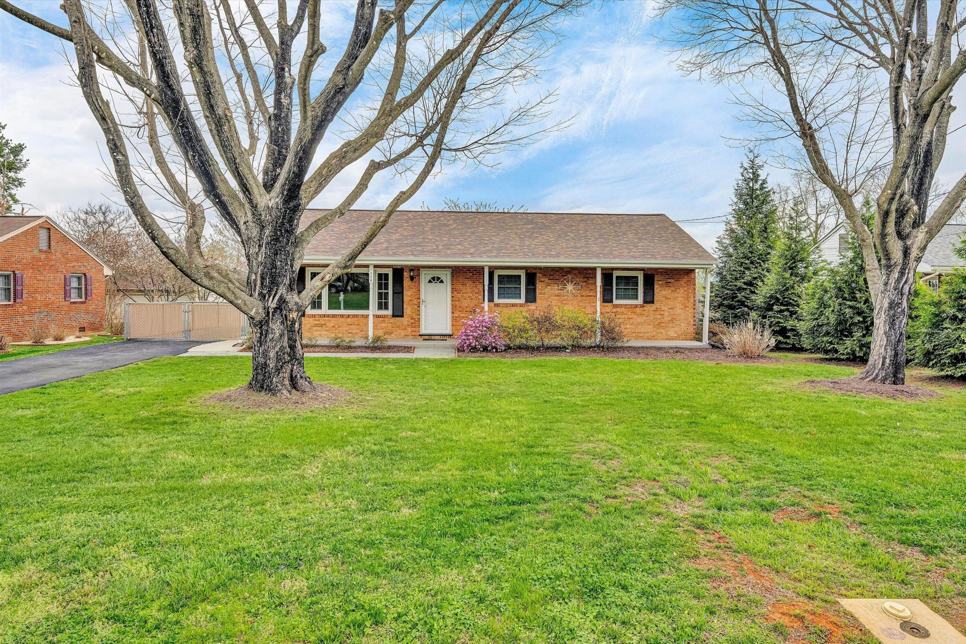 1006 Green Meadow RD - Photo 3