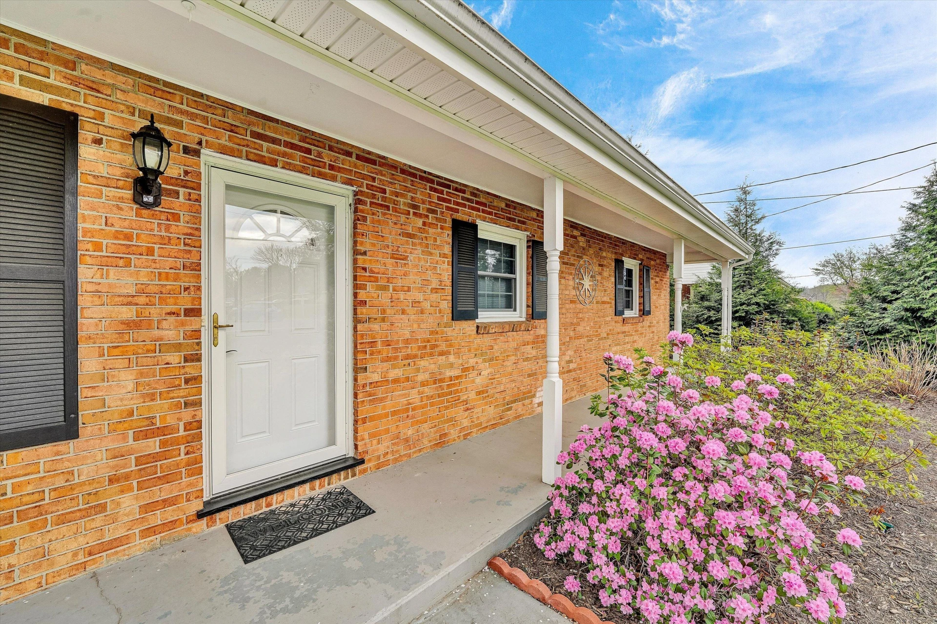 1006 Green Meadow RD - Photo 4