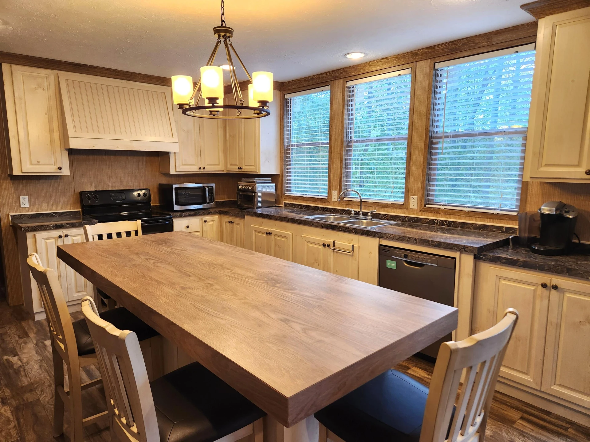 300 Whisperway RD - Photo 6