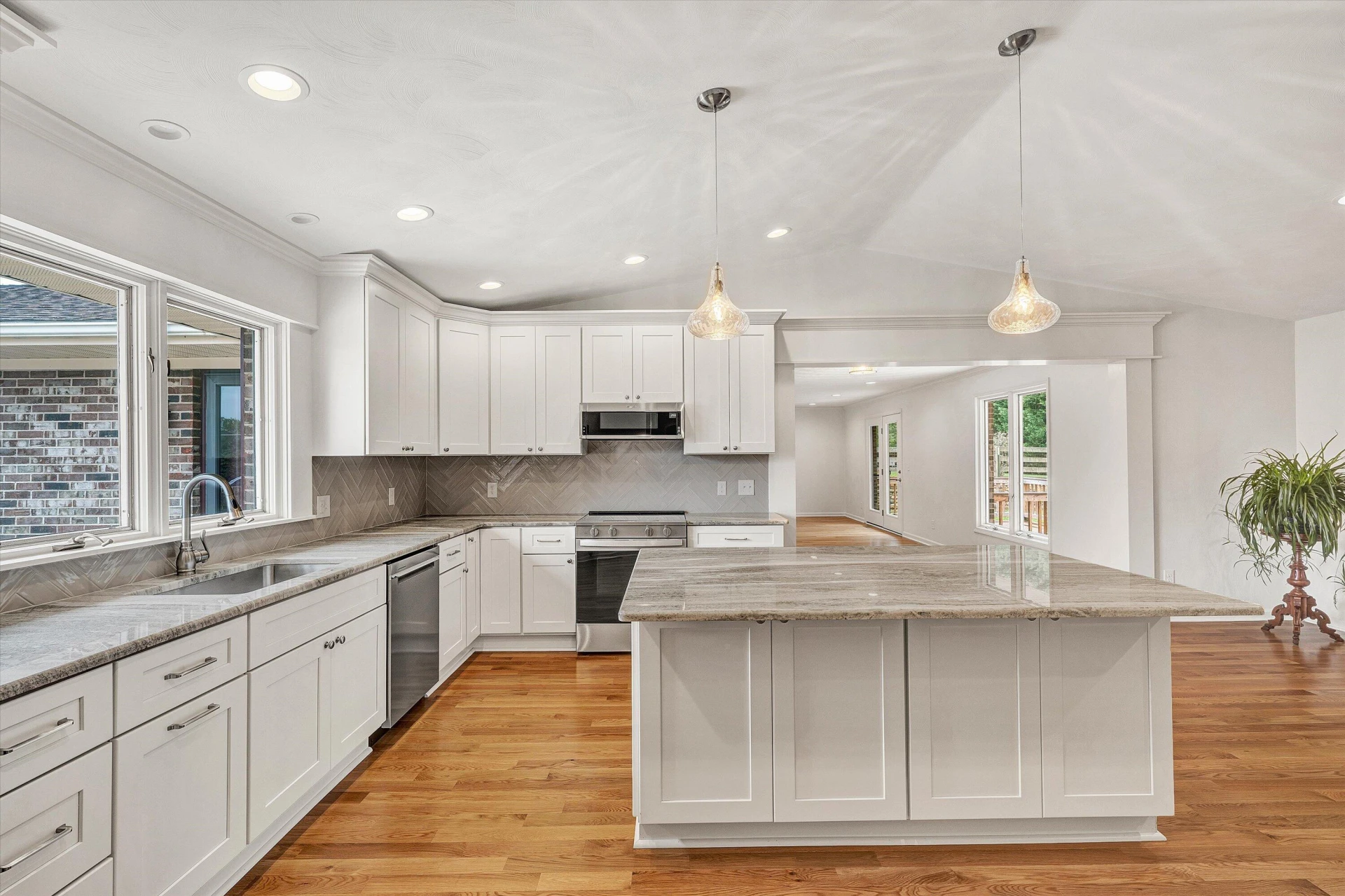 4925 Grape Tree LN - Photo 12