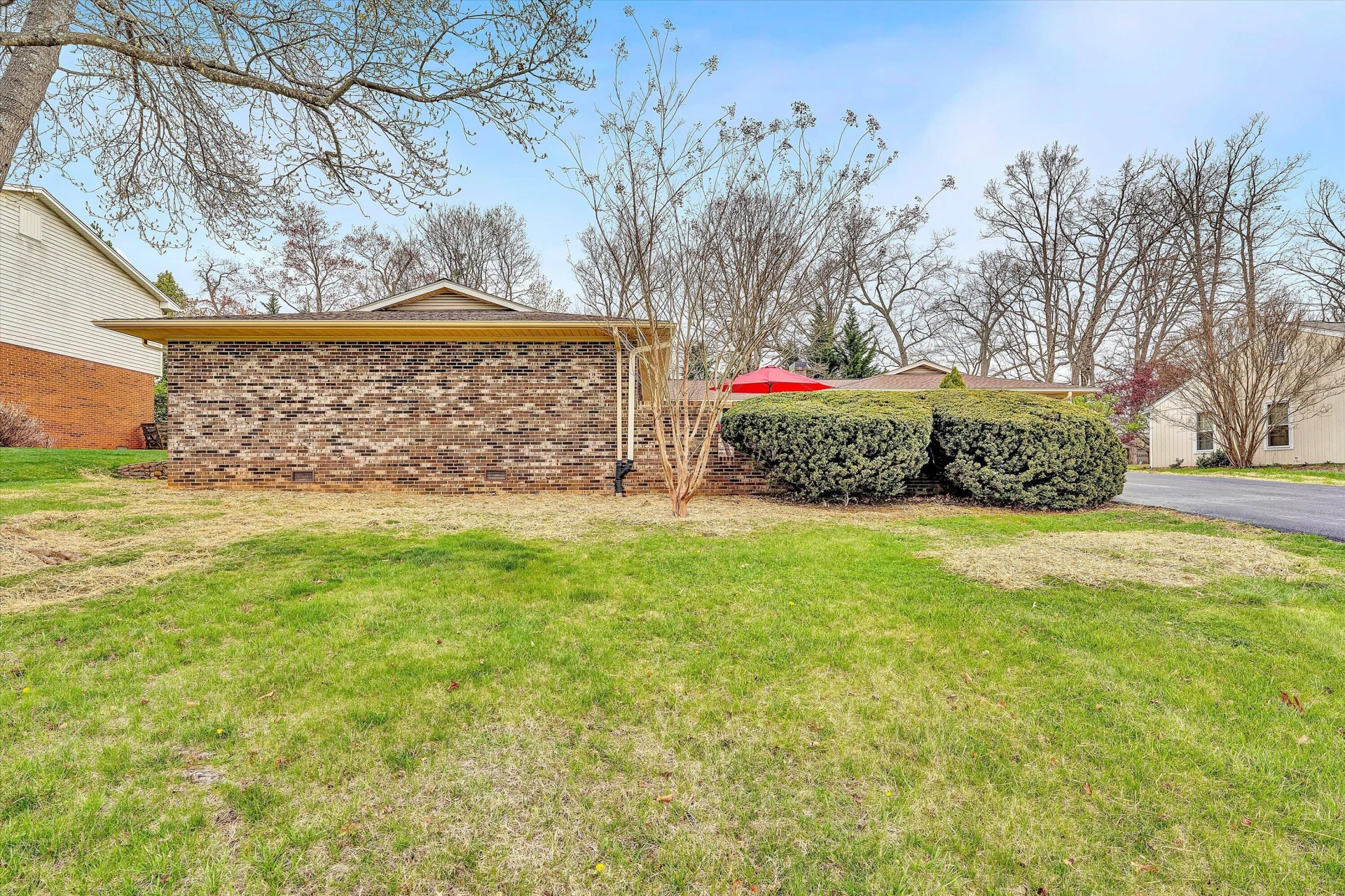 4925 Grape Tree LN - Photo 40