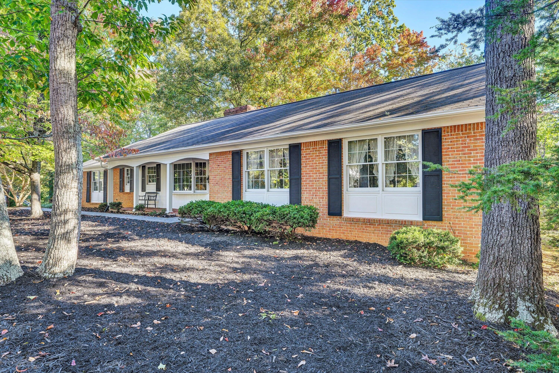 7044 Irondale CIR - Photo 3