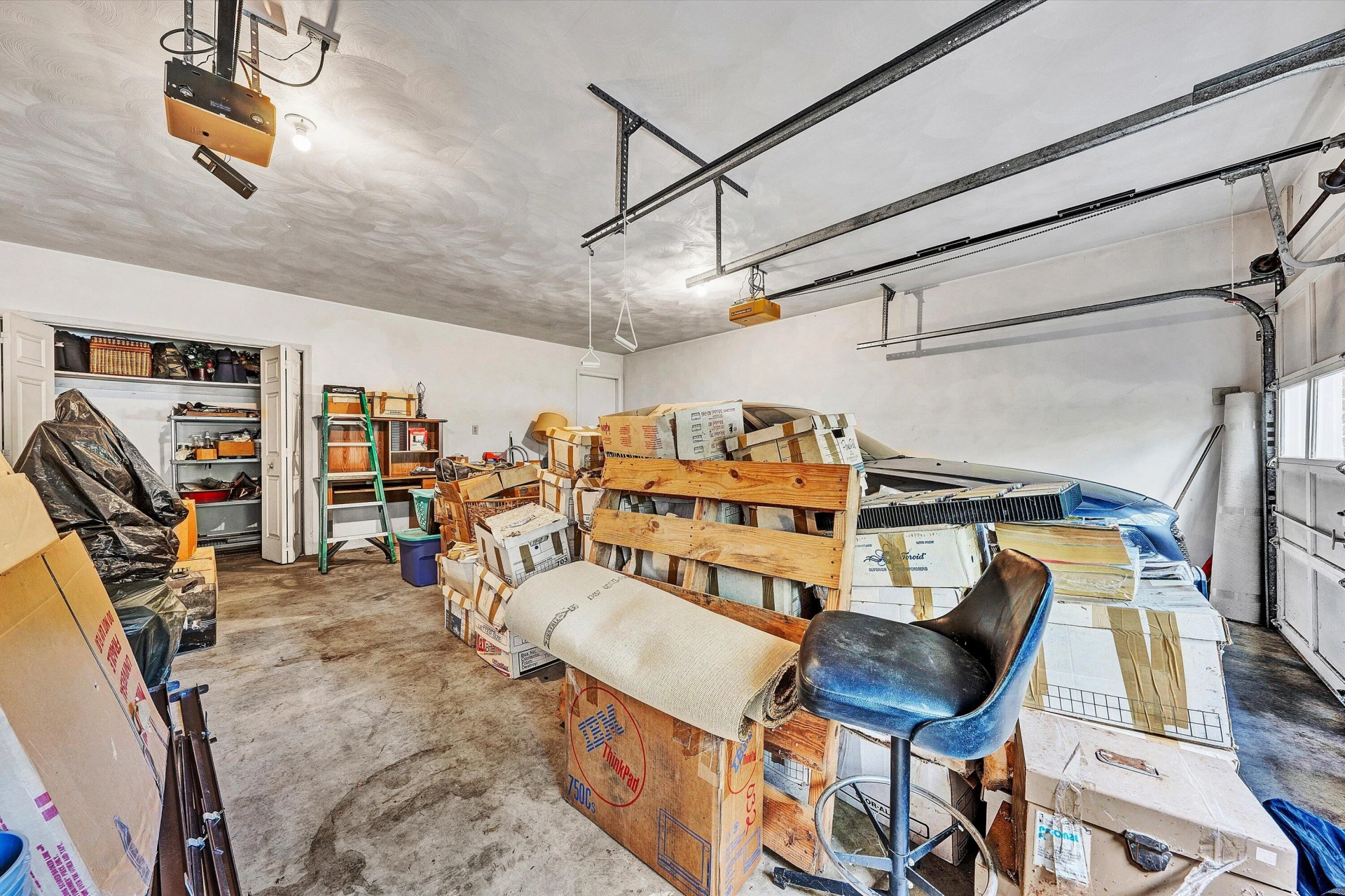 7044 Irondale CIR - Photo 41