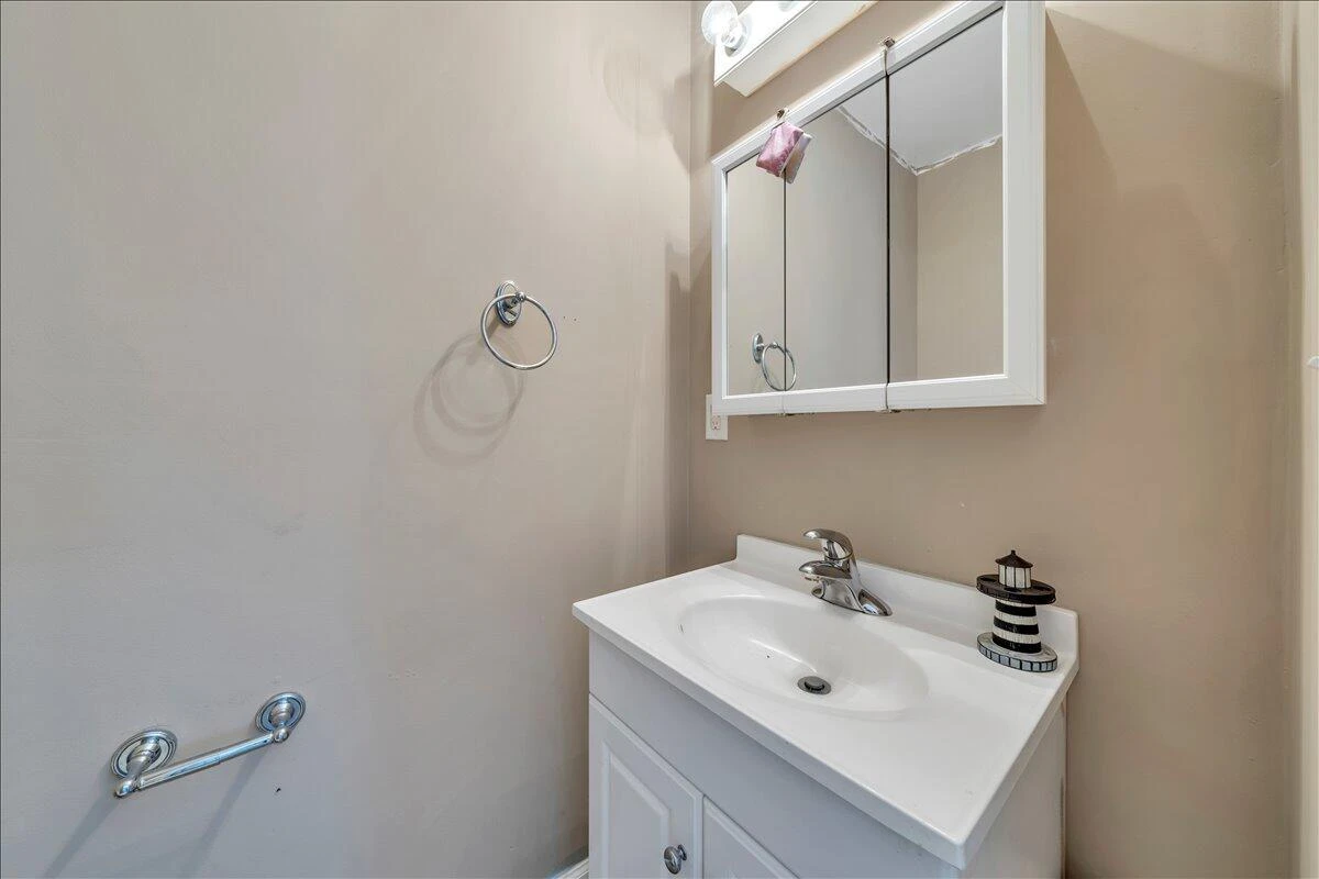 5642 Altice RD - Photo 26