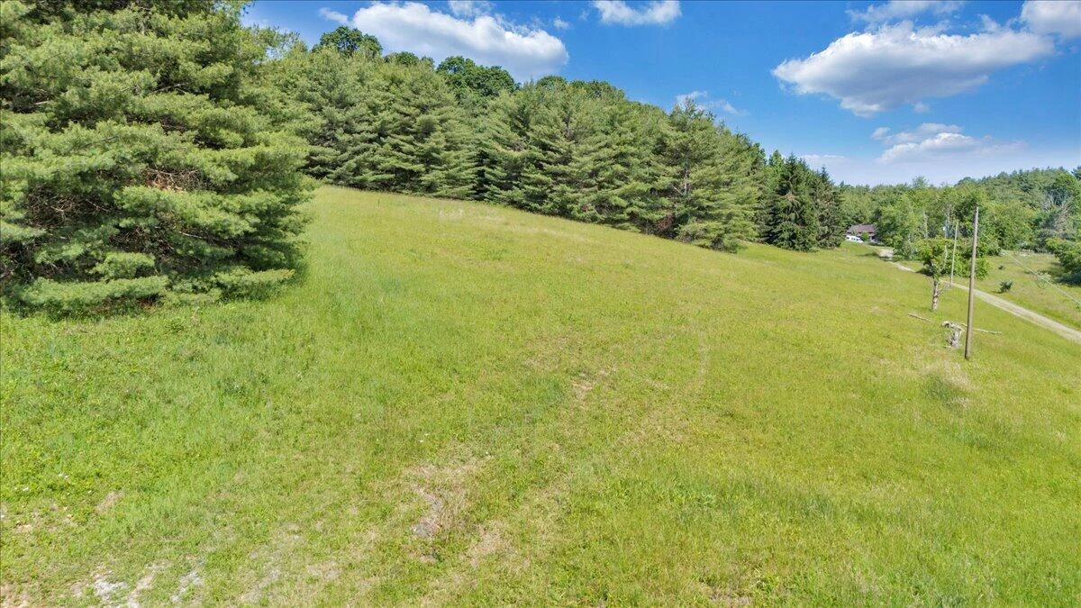 563 Dusty Rock RD NW - Photo 2