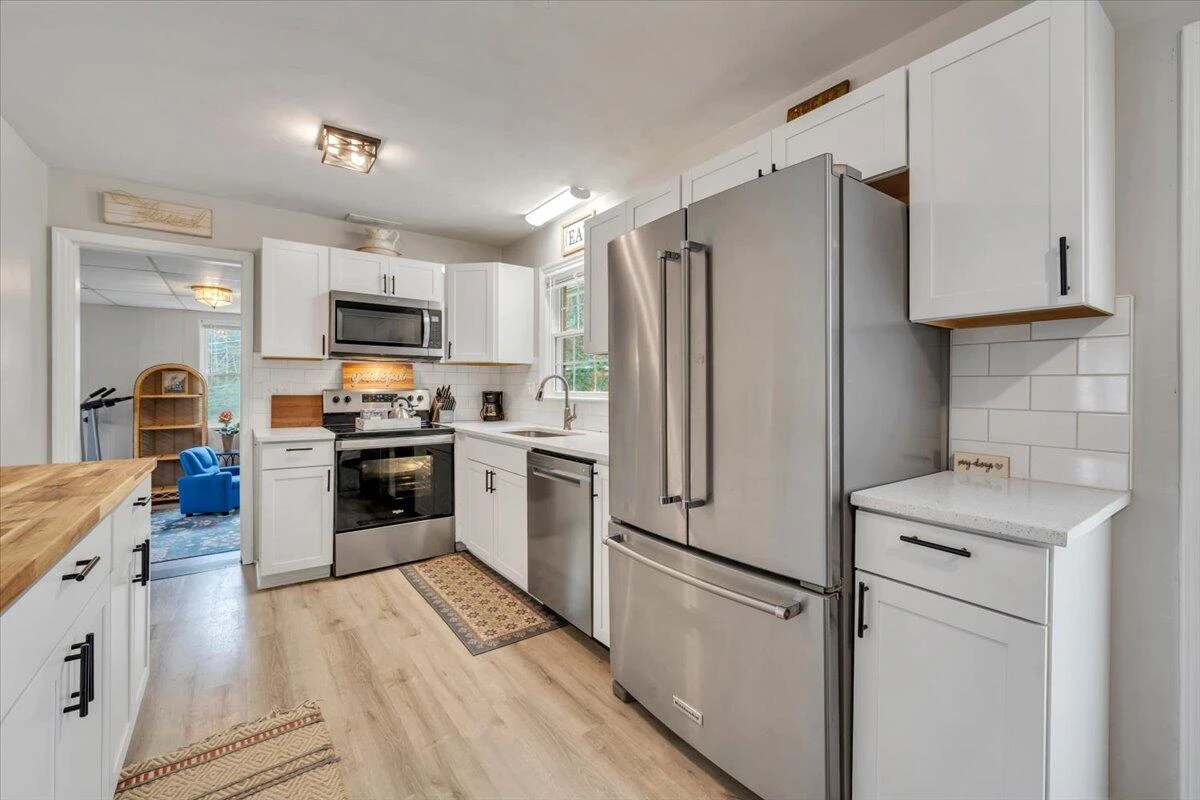 3988 Welcome Valley RD SE - Photo 11