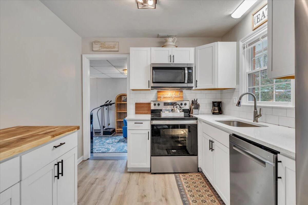 3988 Welcome Valley RD SE - Photo 12