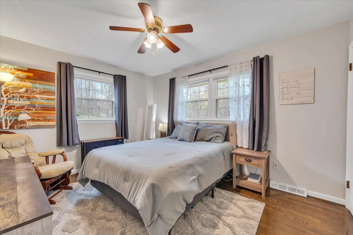 3988 Welcome Valley RD SE - Photo 20