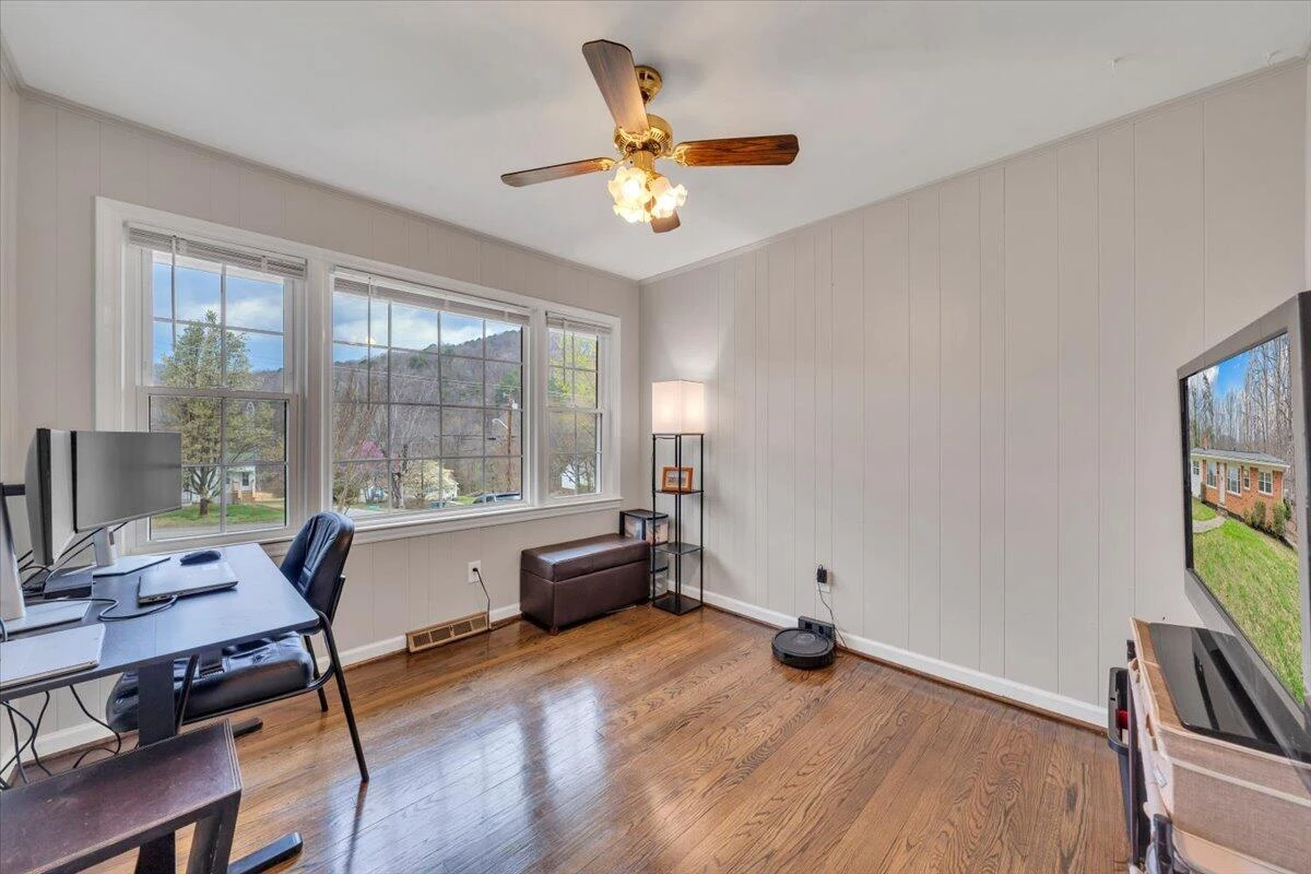 3988 Welcome Valley RD SE - Photo 26